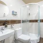 Superior Otel 3*