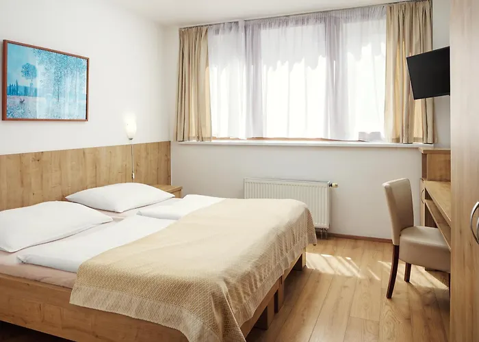 Superior Hotell 3*